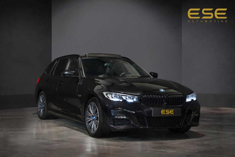 BMW 3 Serie Touring 330e M-Sport | Pano | Trekhaak | 360 camera