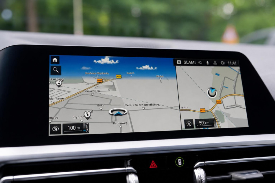 BMW 3 Serie Touring 330e M-Sport | Pano | Trekhaak | 360 camera