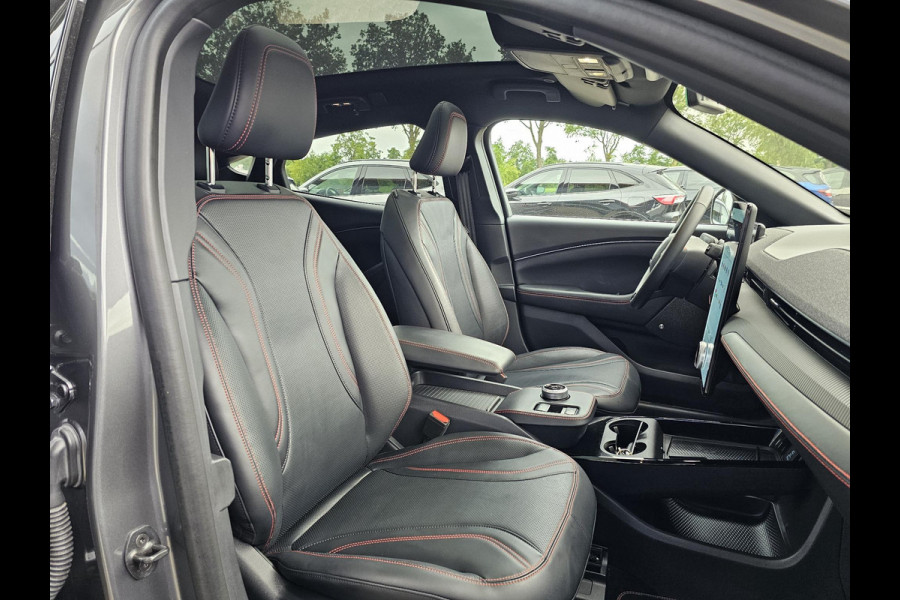 Ford Mustang Mach-E Extended Premium RWD 98 kWh | Panoramadak | Bang&Olufsen | Elektrische achterklep