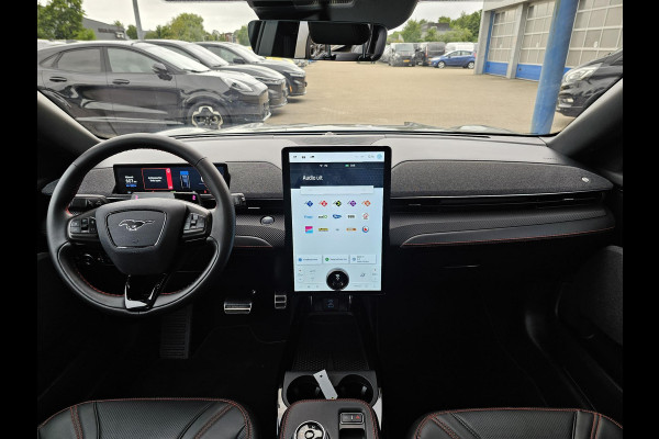 Ford Mustang Mach-E Extended Premium RWD 98 kWh | Panoramadak | Bang&Olufsen | Elektrische achterklep