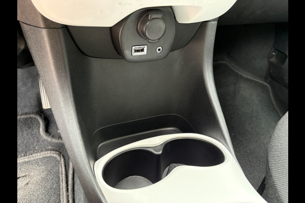 Citroën C1 1.0 VTi Millenium 5-drs. CARPLAY/DAB/AIRCO/LIMITER