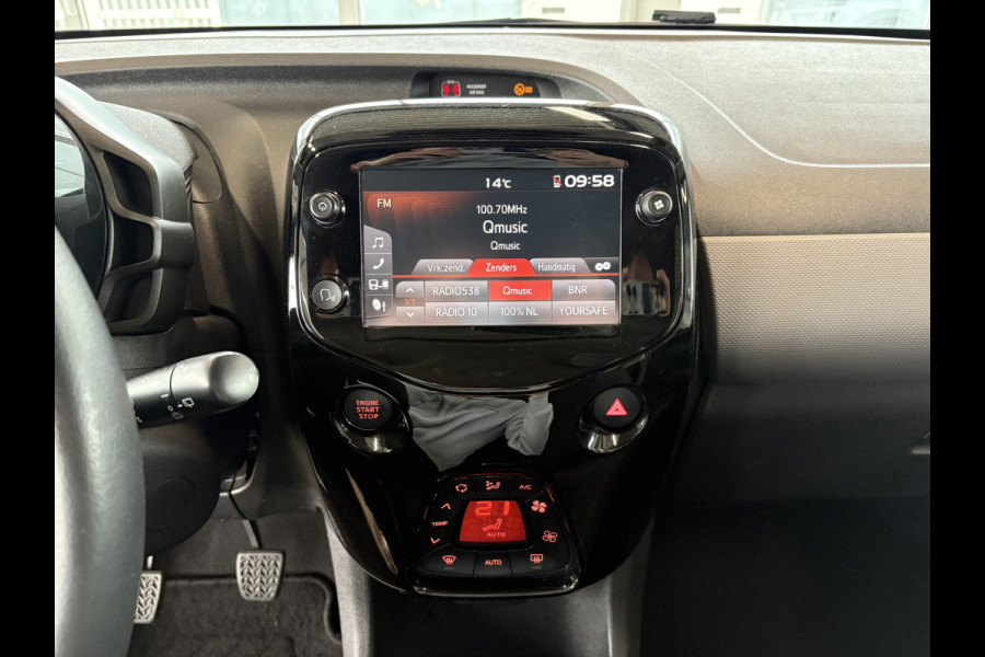 Peugeot 108 1.0 e-VTi Allure 5-drs. KEYLESS/CAMERA/CLIMA/CARPLAY/LIMITER