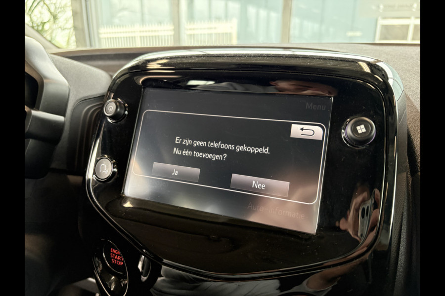 Peugeot 108 1.0 e-VTi Allure 5-drs. KEYLESS/CAMERA/CLIMA/CARPLAY/LIMITER