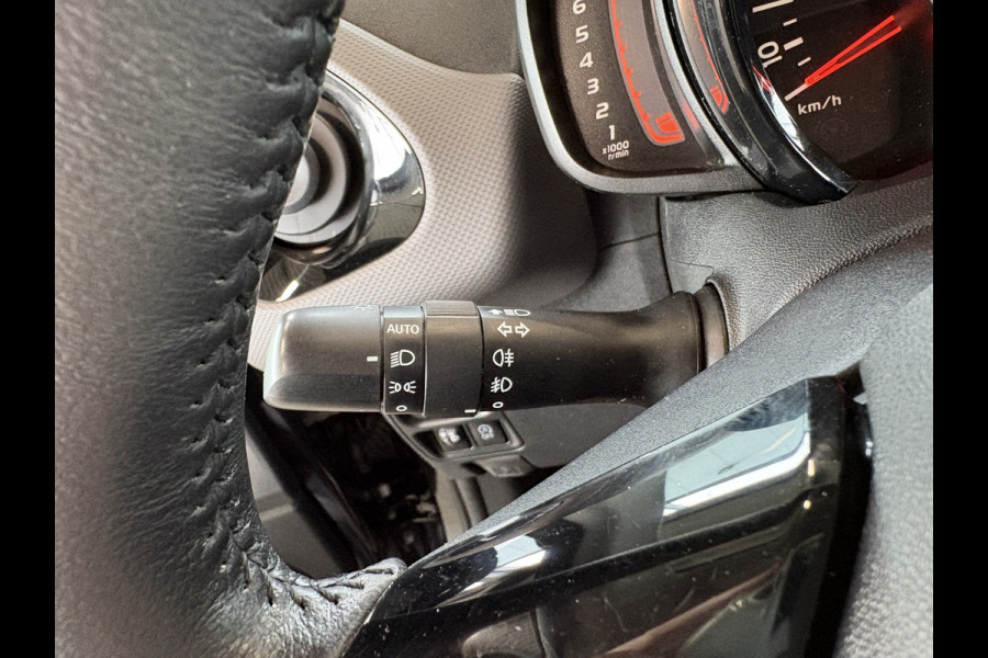 Peugeot 108 1.0 e-VTi Allure 5-drs. KEYLESS/CAMERA/CLIMA/CARPLAY/LIMITER