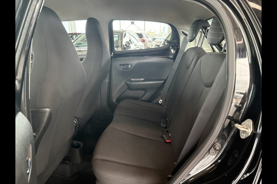 Peugeot 108 1.0 e-VTi Allure 5-drs. KEYLESS/CAMERA/CLIMA/CARPLAY/LIMITER