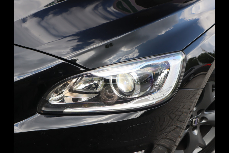 Volvo S60 2.0 T3 Nordic+ Navi / Afn Trekh / Elekramen / Cruise / Handgeschakeld 6 versn / Dealer onderhouden