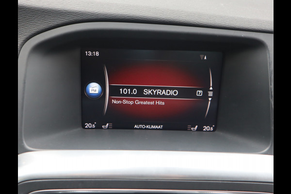 Volvo S60 2.0 T3 Nordic+ Navi / Afn Trekh / Elekramen / Cruise / Handgeschakeld 6 versn / Dealer onderhouden