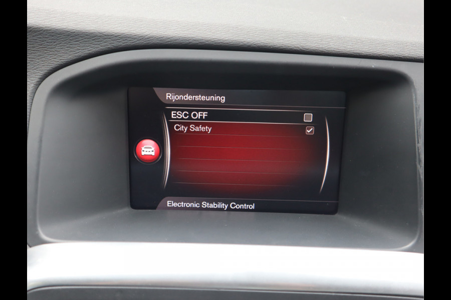 Volvo S60 2.0 T3 Nordic+ Navi / Afn Trekh / Elekramen / Cruise / Handgeschakeld 6 versn / Dealer onderhouden