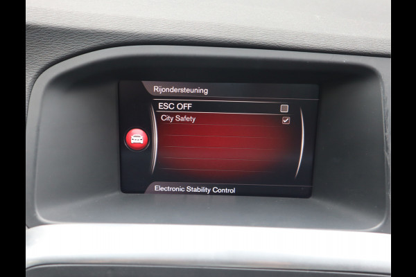 Volvo S60 2.0 T3 Nordic+ Navi / Afn Trekh / Elekramen / Cruise / Handgeschakeld 6 versn / Dealer onderhouden