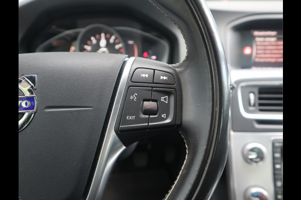 Volvo S60 2.0 T3 Nordic+ Navi / Afn Trekh / Elekramen / Cruise / Handgeschakeld 6 versn / Dealer onderhouden