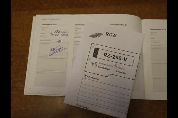 Volvo S60 2.0 T3 Nordic+ Navi / Afn Trekh / Elekramen / Cruise / Handgeschakeld 6 versn / Dealer onderhouden