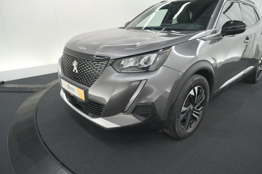 Peugeot 2008 PureTech 130 EAT8 Allure Pack | Camera | Apple CarPlay | Parkeersensoren