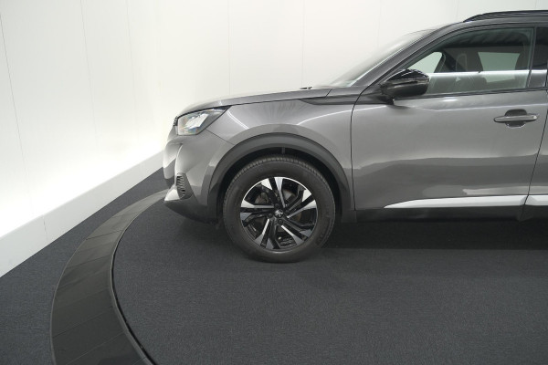 Peugeot 2008 PureTech 130 EAT8 Allure Pack | Camera | Apple CarPlay | Parkeersensoren
