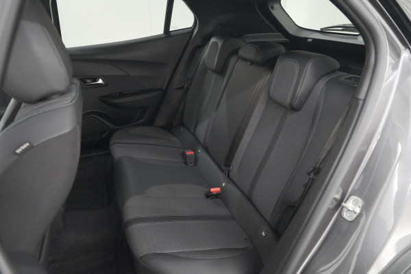 Peugeot 2008 PureTech 130 EAT8 Allure Pack | Camera | Apple CarPlay | Parkeersensoren