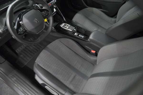 Peugeot 2008 PureTech 130 EAT8 Allure Pack | Camera | Apple CarPlay | Parkeersensoren