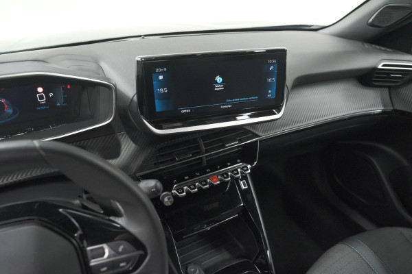 Peugeot 2008 PureTech 130 EAT8 Allure Pack | Camera | Apple CarPlay | Parkeersensoren