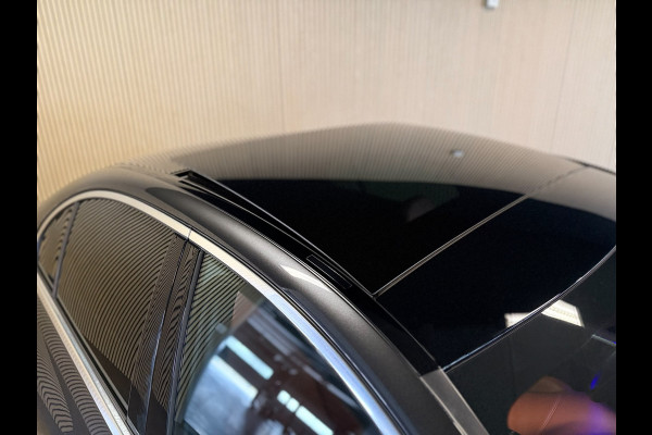 Mercedes-Benz C-Klasse 300e Avantgarde-SOH 99%-PANORAMA-CAMERA-DODE HOEK-APPLE CARPLAY-COMPLEET