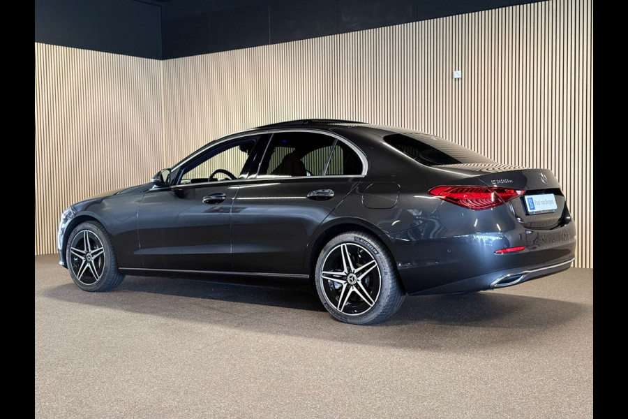 Mercedes-Benz C-Klasse 300e Avantgarde-SOH 99%-PANORAMA-CAMERA-DODE HOEK-APPLE CARPLAY-COMPLEET