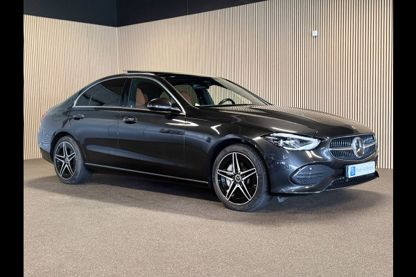 Mercedes-Benz C-Klasse 300e Avantgarde-SOH 99%-PANORAMA-CAMERA-DODE HOEK-APPLE CARPLAY-COMPLEET
