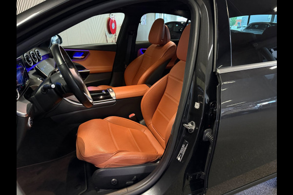 Mercedes-Benz C-Klasse 300e Avantgarde-SOH 99%-PANORAMA-CAMERA-DODE HOEK-APPLE CARPLAY-COMPLEET