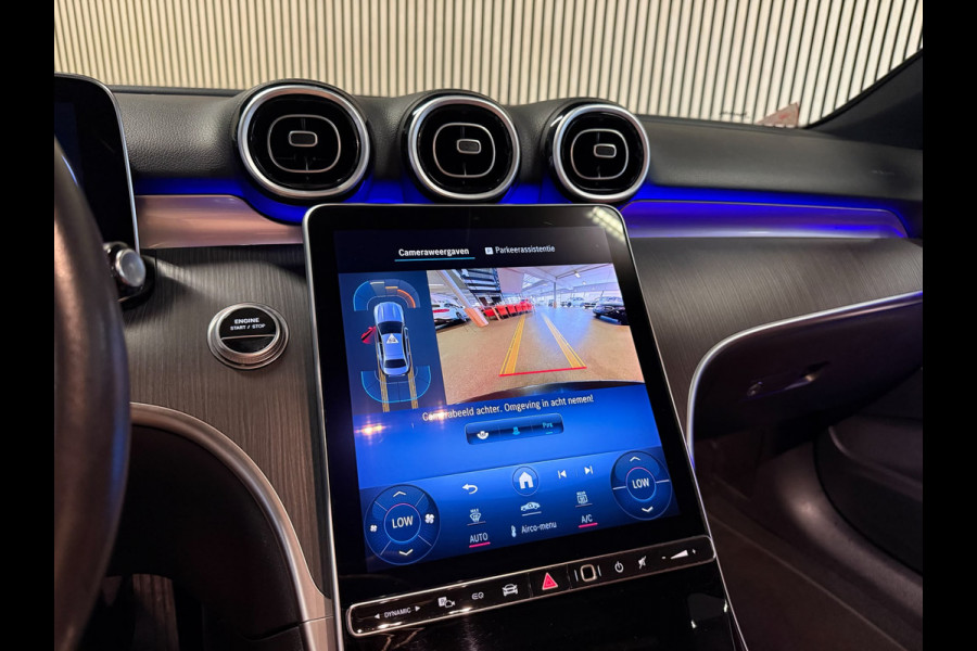 Mercedes-Benz C-Klasse 300e Avantgarde-SOH 99%-PANORAMA-CAMERA-DODE HOEK-APPLE CARPLAY-COMPLEET