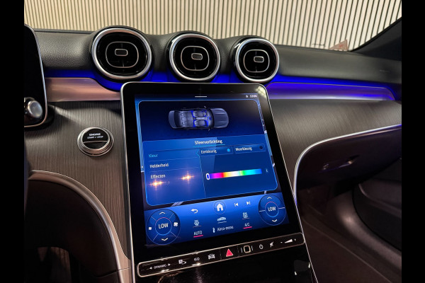 Mercedes-Benz C-Klasse 300e Avantgarde-SOH 99%-PANORAMA-CAMERA-DODE HOEK-APPLE CARPLAY-COMPLEET