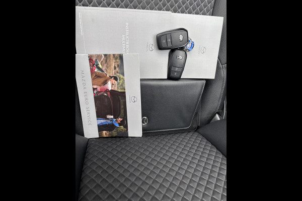Mazda 2 Hybrid 1.5 Homura | Achteruitrij camera | Apple/Android carplay |