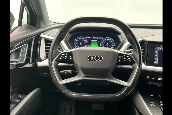 Audi Q4 e-tron 50 quattro Advanced edition 77 kWh | Trekhaak | Head-Up | 93,77 % SOH| Stoelverwarming | Adaptieve Cruise/Control |