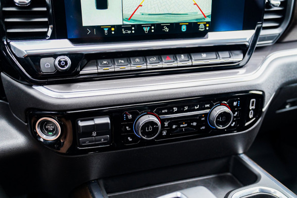 Chevrolet Silverado High Country | Stoelverkoeling | Head Up Display | 360 Camera | Bose | Panorama dak | Memory | Apple Carplay