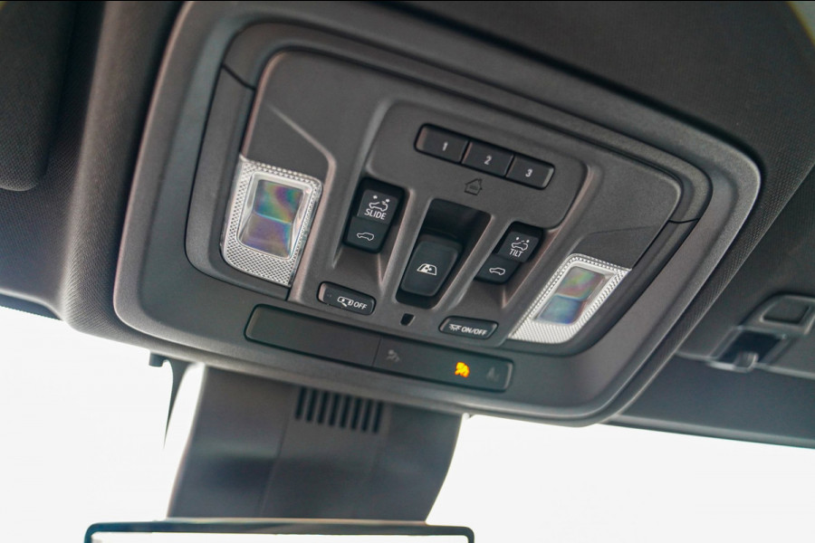 Chevrolet Silverado High Country | Stoelverkoeling | Head Up Display | 360 Camera | Bose | Panorama dak | Memory | Apple Carplay