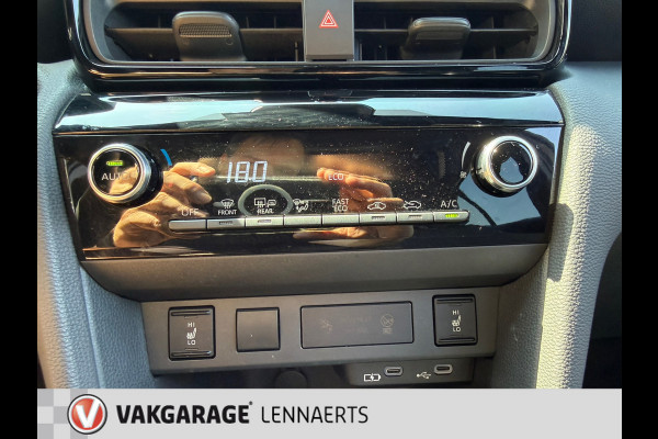Toyota Yaris Cross 1.5 Hybrid 115 Dynamic Plus Automaat VOL OPTIES (BOVAG/RIJKLAARPRIJS)