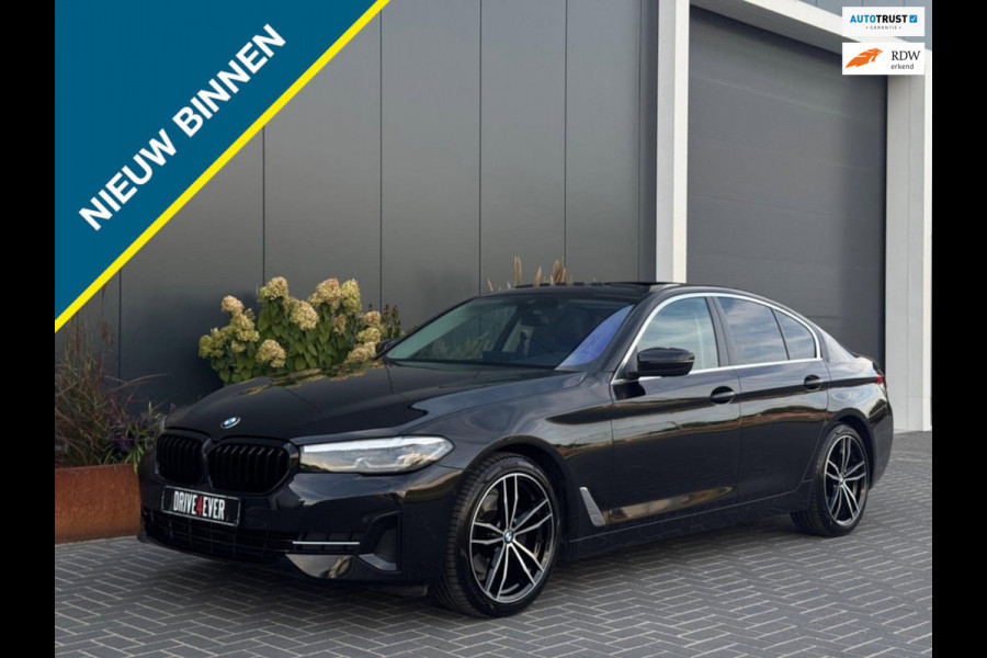 BMW 5 Serie 520i High Executive| Pano | Leder | Cruise