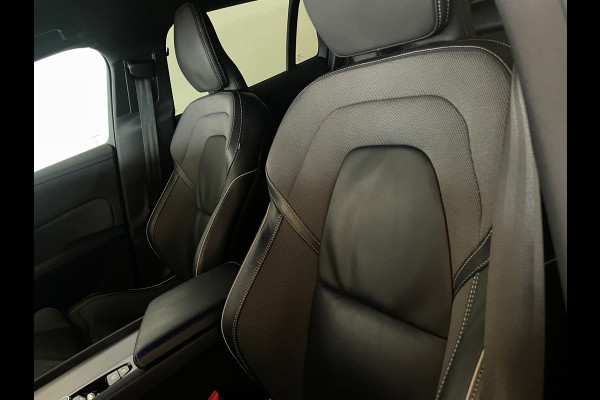 Volvo V60 2.0 B3 R-Design AUTOMAAT AIRCO NAVI CRUISE BLUETOOTH ELEK STOELEN HARMAN KARDON VELGEN CAMERA PRIVACYGLAS NETTE AUTO