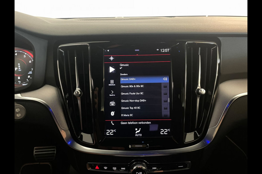 Volvo V60 2.0 B3 R-Design AUTOMAAT AIRCO NAVI CRUISE BLUETOOTH ELEK STOELEN HARMAN KARDON VELGEN CAMERA PRIVACYGLAS NETTE AUTO