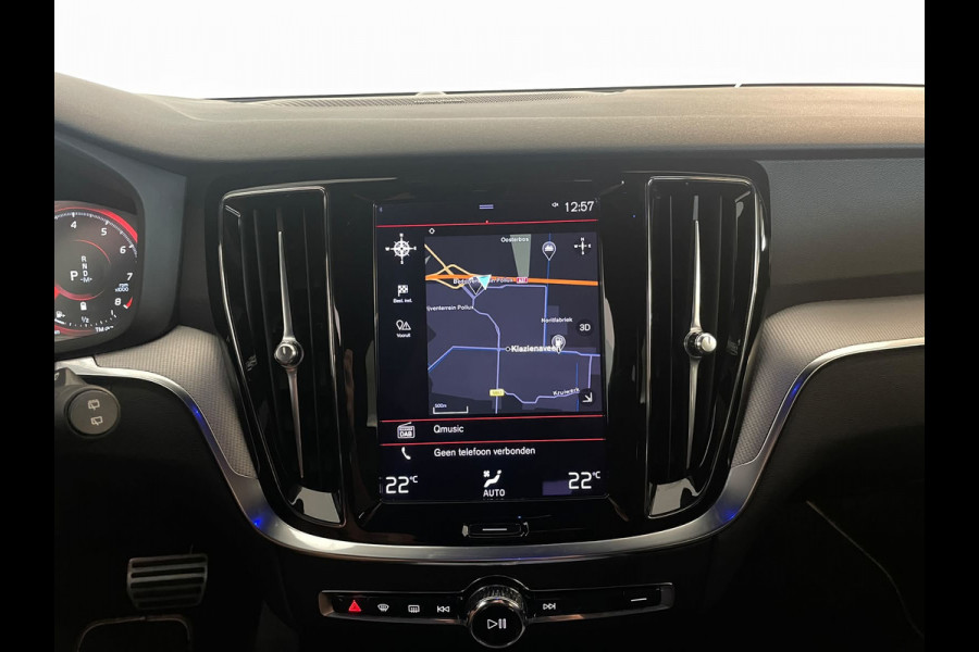 Volvo V60 2.0 B3 R-Design AUTOMAAT AIRCO NAVI CRUISE BLUETOOTH ELEK STOELEN HARMAN KARDON VELGEN CAMERA PRIVACYGLAS NETTE AUTO