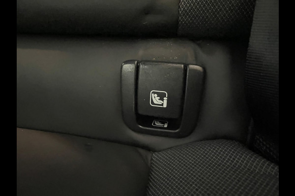 Volvo V60 2.0 B3 R-Design AUTOMAAT AIRCO NAVI CRUISE BLUETOOTH ELEK STOELEN HARMAN KARDON VELGEN CAMERA PRIVACYGLAS NETTE AUTO