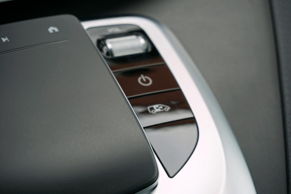 Mercedes-Benz Eqv 300 L3 90 kWh 6-pers lounge + LUCHTVERING / BURMESTER / 360 CAMERA / ELEK. SCHUIFDEUREN