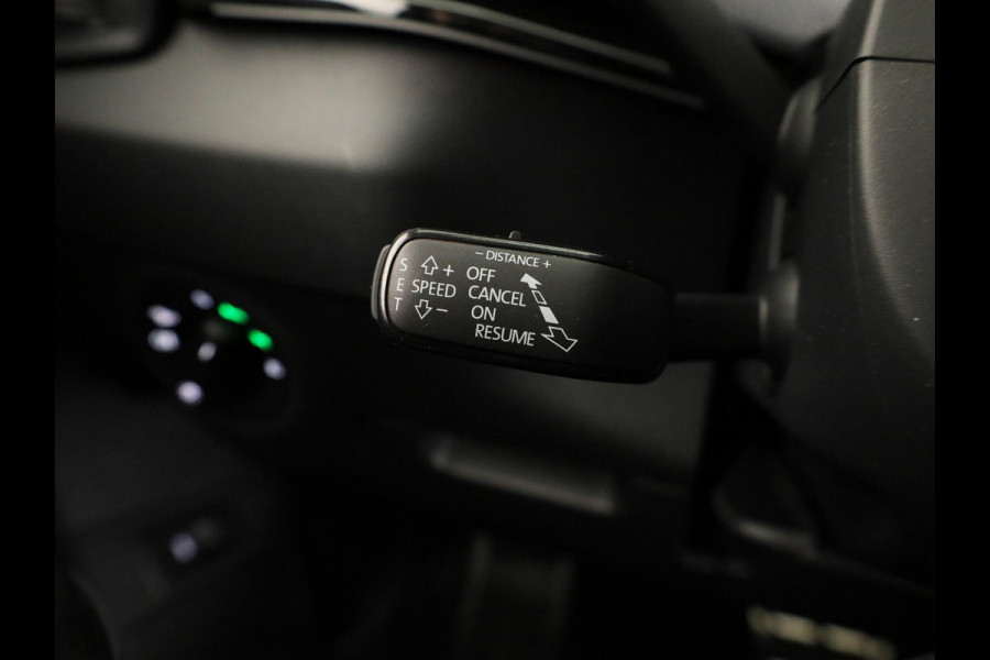 Škoda Karoq Sportline Ultimate 1.5 TSI ACT 150 pk 7 versn. DSG | Wegklapbare Trekhaak | Travel Assist Pakket Plus | Virual Pedal | 19 Inch Velgen Sagitarius