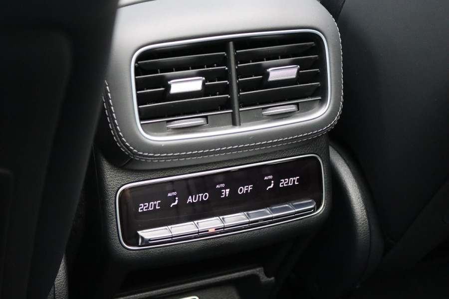 Mercedes-Benz GLE AMG 53 Hybrid 4MATIC+ Premium+ | Luchtvering | Stoelventilatie | Massage | Trekhaak | Burmester | Vlakkenverwarming | Soft-Close | Surround Camera | Nappa Leder | HUD |