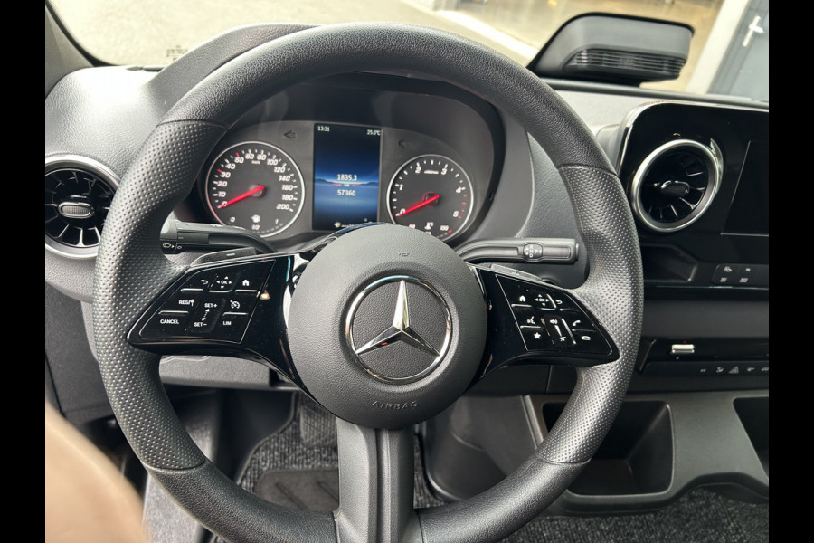 Mercedes-Benz Sprinter 317 CDI L3 H2 Pro / 3500KG Trekhaak / MBUX / Navigatie / Cruise control / Airco / 270 Graden achterdeuren