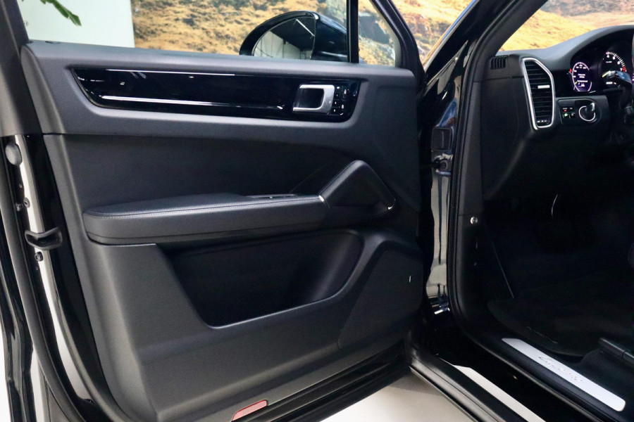 Porsche Cayenne Coupé 3.0 E-Hybrid|PSCB|SoftCl|18weg|SOH 91,58%