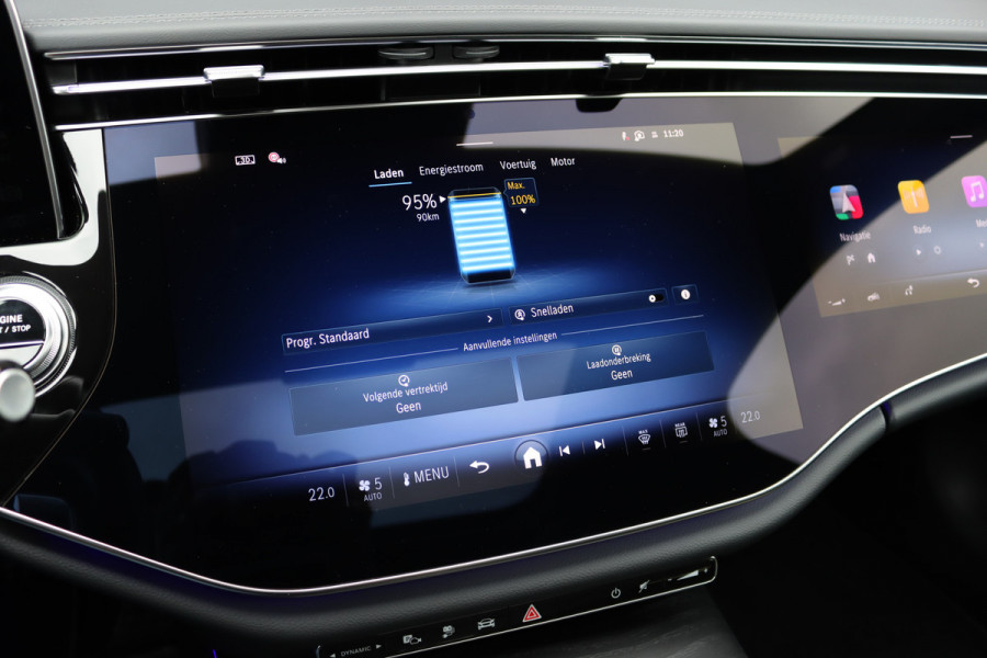 Mercedes-Benz E-Klasse 400 e 4MATIC AMG Line | Luchtvering | Achterasbesturing | Hyperscreen | Distronic+ | Trekhaak | Digital Light | HUD | Burmester | Achterbank Verwarmd |3D-Display |