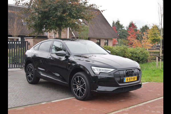 Audi e-tron Sportback 55 quattro edition 95 kWh | SOH 92% | DAB | Black Optic | Parkeersensoren | NL-Auto |