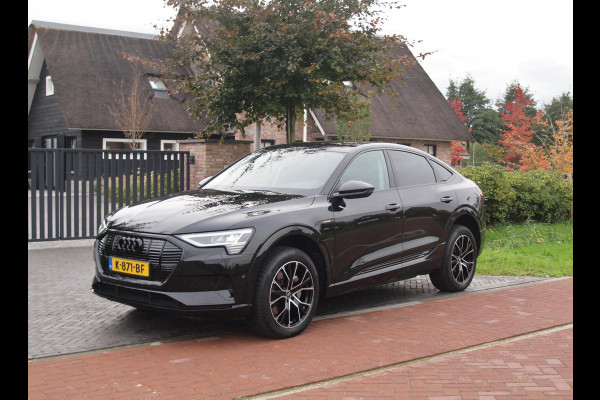 Audi e-tron Sportback 55 quattro edition 95 kWh | SOH 92% | DAB | Black Optic | Parkeersensoren | NL-Auto |