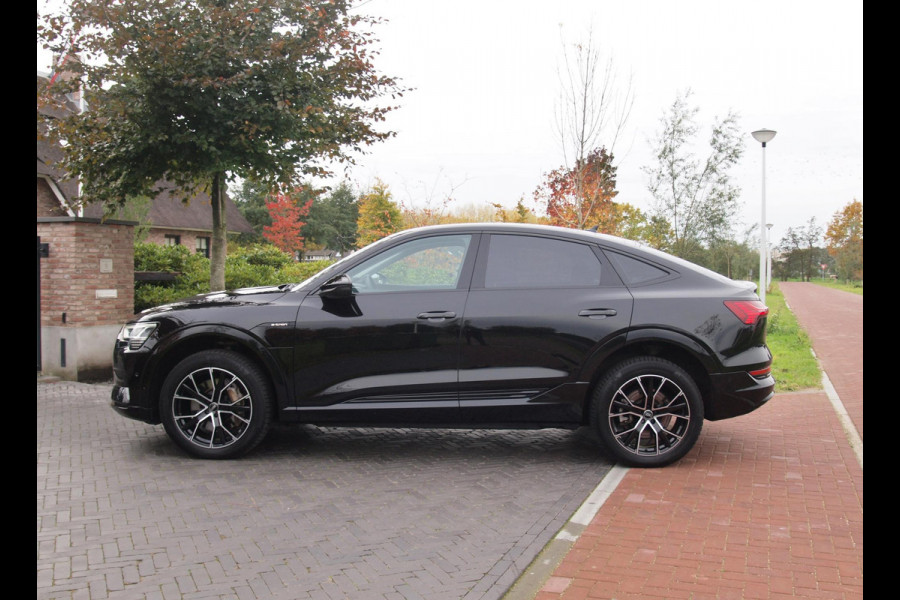 Audi e-tron Sportback 55 quattro edition 95 kWh | SOH 92% | DAB | Black Optic | Parkeersensoren | NL-Auto |