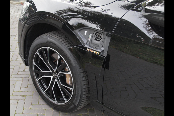 Audi e-tron Sportback 55 quattro edition 95 kWh | SOH 92% | DAB | Black Optic | Parkeersensoren | NL-Auto |