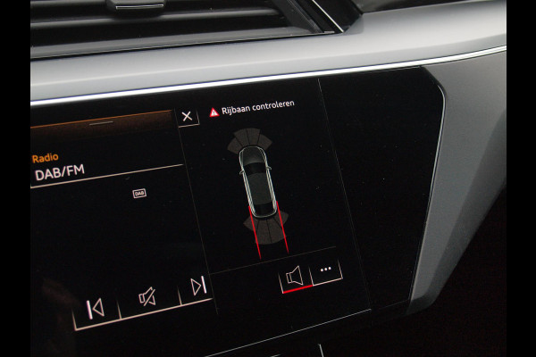 Audi e-tron Sportback 55 quattro edition 95 kWh | SOH 92% | DAB | Black Optic | Parkeersensoren | NL-Auto |