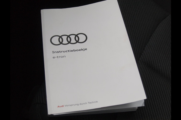 Audi e-tron Sportback 55 quattro edition 95 kWh | SOH 92% | DAB | Black Optic | Parkeersensoren | NL-Auto |