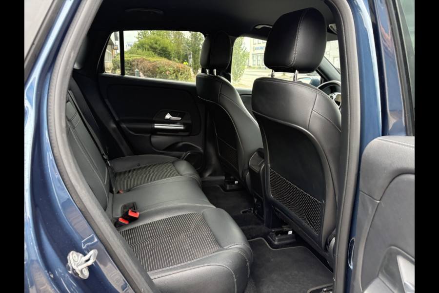 Mercedes-Benz EQA 250 Business Solution Luxery