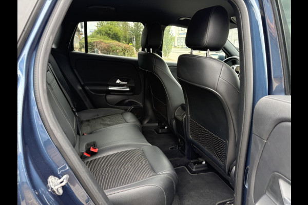 Mercedes-Benz EQA 250 Business Solution Luxery